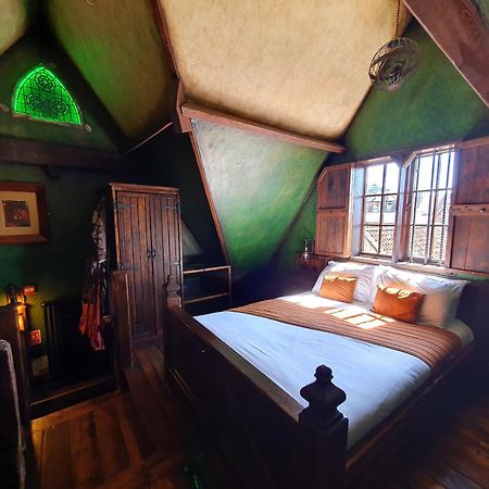 Hocus Pocus Tiny Hotel York Rom bilde